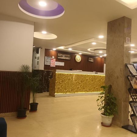 Empire Hotel Empire Suites Near Igi Airport Νέο Δελχί Εξωτερικό φωτογραφία