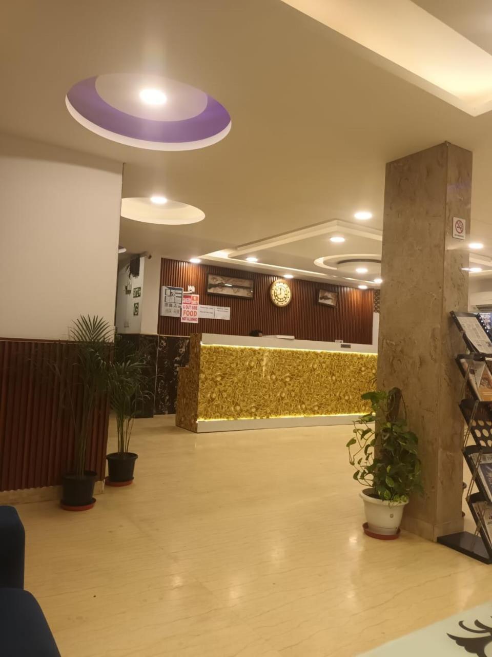 Empire Hotel Empire Suites Near Igi Airport Νέο Δελχί Εξωτερικό φωτογραφία